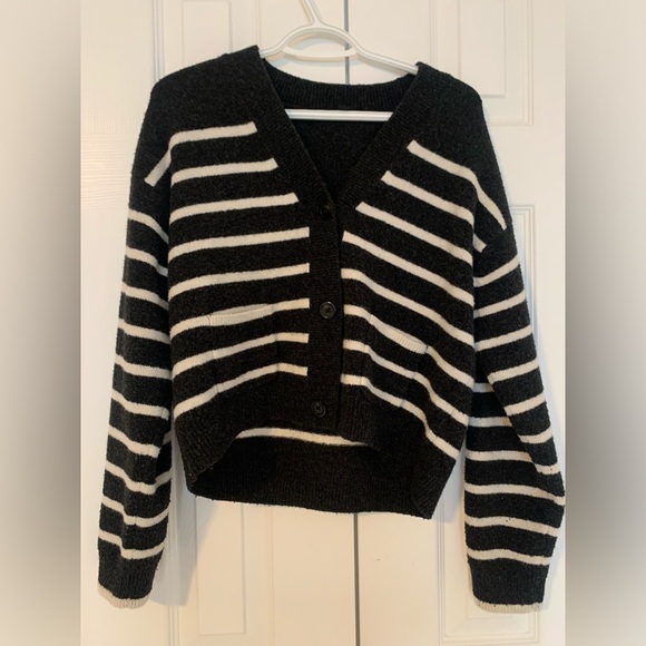 Uniqlo Sweaters - Black & White Striped V-Neck Button Cardigan Sweater by UNIQLO